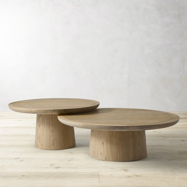 Twin wooden coffee table 2-piece set