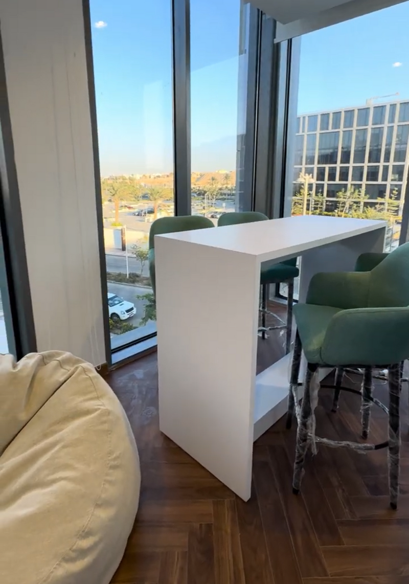 Office desk - Wooden table